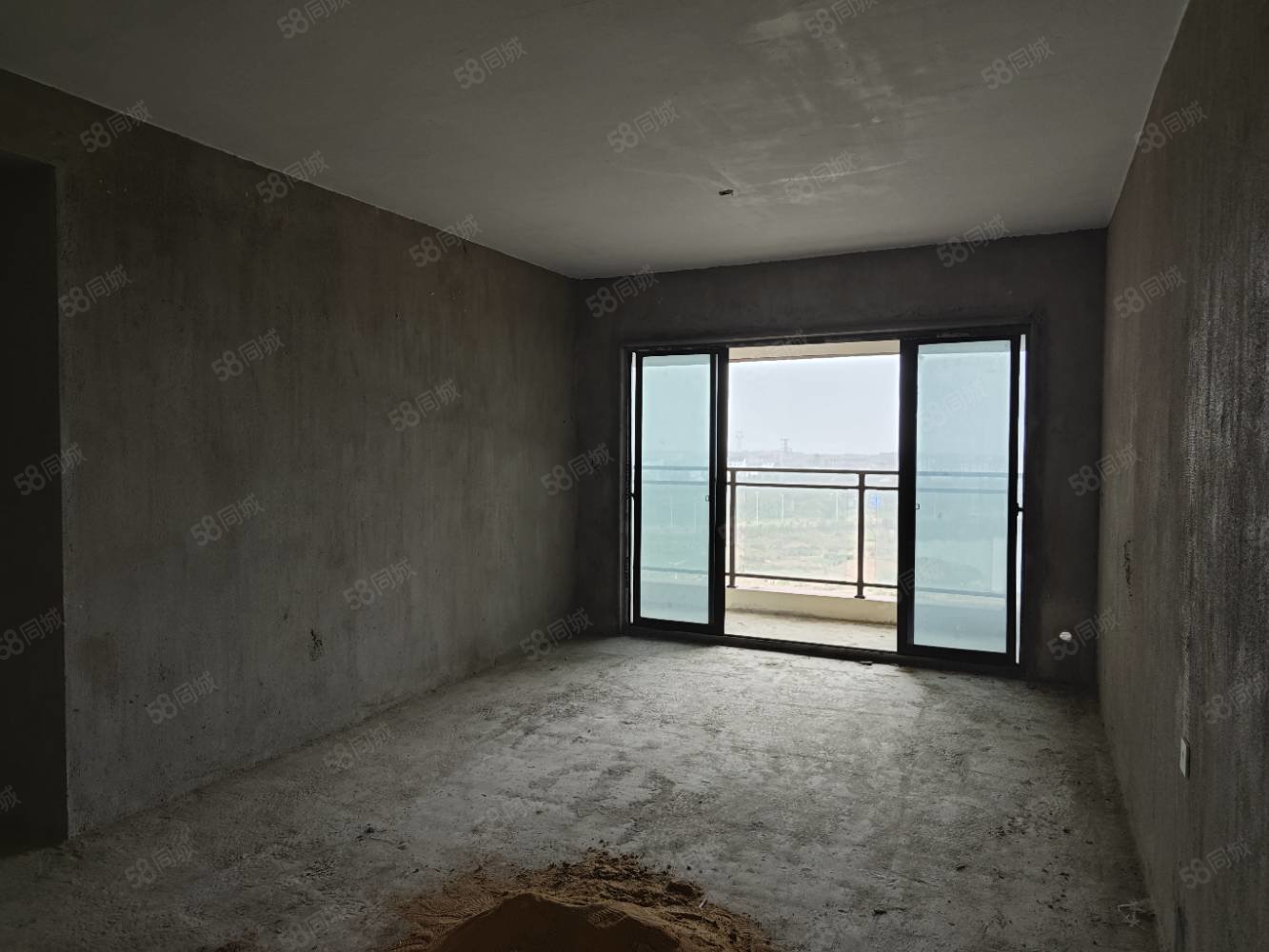 雍景园3室2厅2卫135㎡南北49.8万