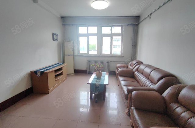 东昌西路附近，湖边交运绮苑 中间楼层正规商品房 南北通透