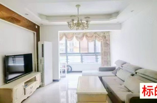 一品天成3室2厅102.72㎡142万二手房图片