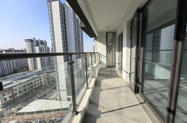 急急售 一实验 三叶草 城市芳华兰园送车储  玖玺 小高