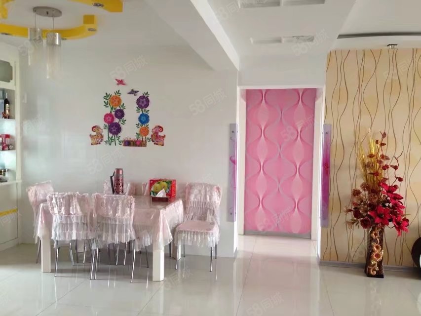 金威花园3室2厅1卫112㎡南北35万