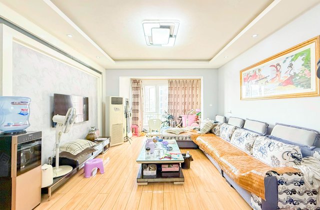 时代花城2期3室2厅96.16㎡77.6万二手房图片