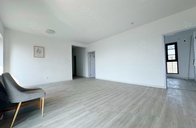 成华奥园广场(二期)4室2厅120.23㎡235万二手房图片