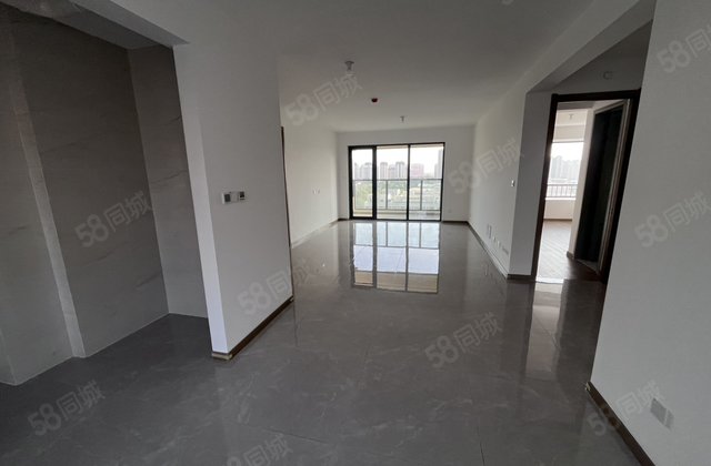 民生城市玖熙现房128平带车位和储藏室