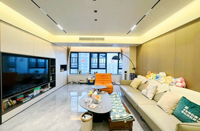 璞悦府4室2厅148.14㎡163万二手房图片