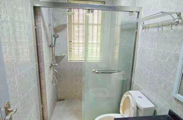 滨江世纪佳城3室2厅119.58㎡180万二手房图片