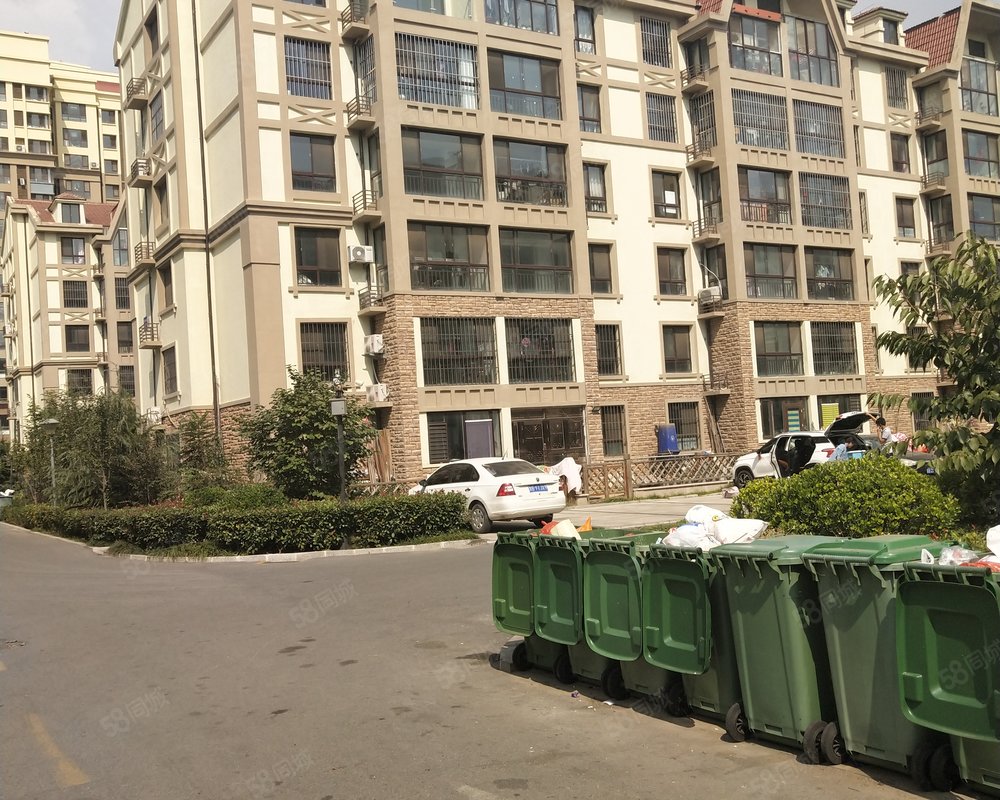 天一畔城山水居