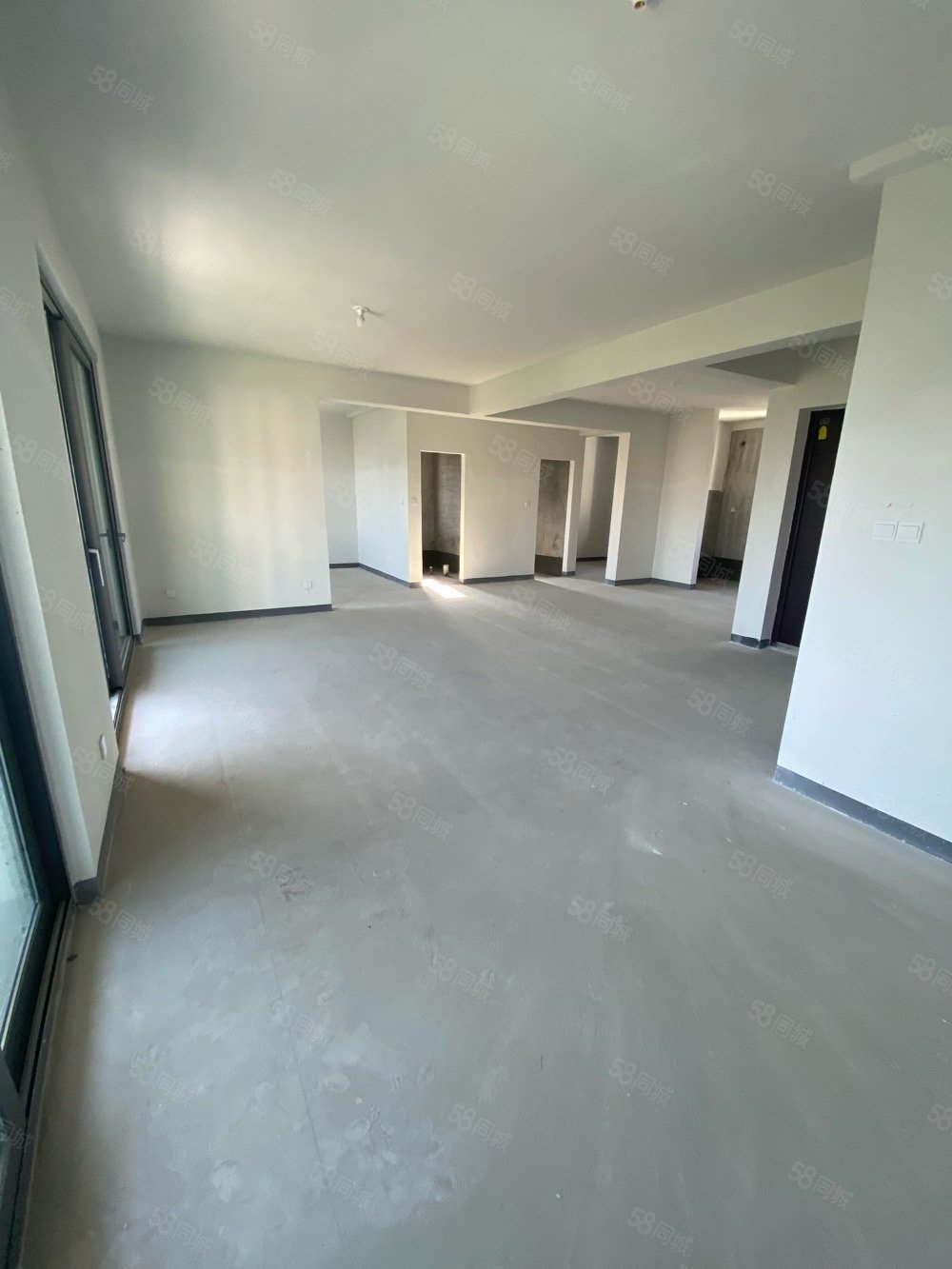 【10图】乐清中梁璟园高层边套特价280万三面朝南带双阳台,中梁璟园