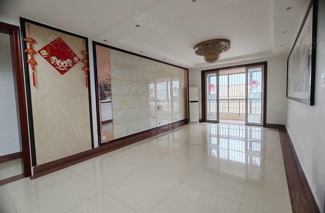 市医院 新水明珠 四室 电梯洋房 送车储 东边户