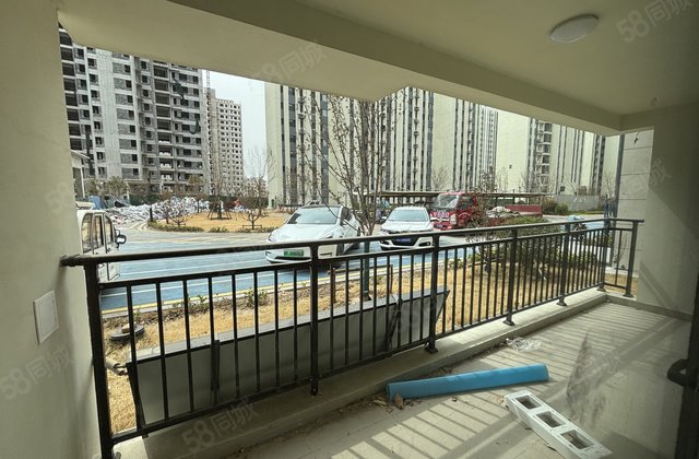 云麓九里  精装修  新房未住