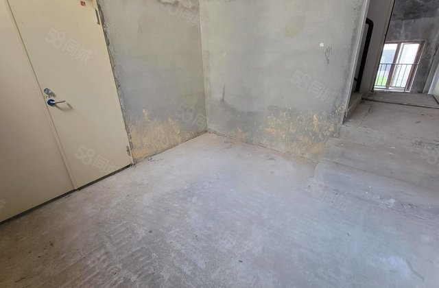 联发君领天玺B区(别墅)5室2厅137㎡246万二手房图片