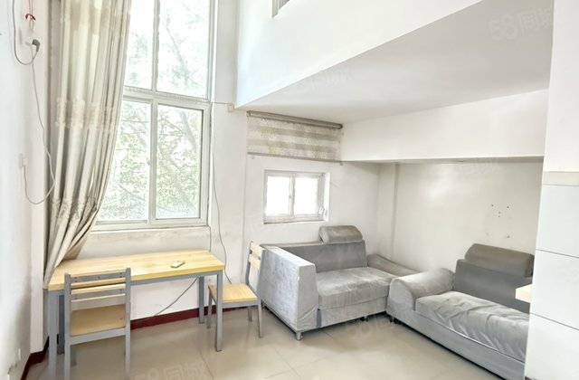 文轩中学 山水文园 一楼 上下两层 精装免大税可按揭送地下室