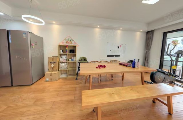 新外滩1号3室2厅91㎡199万二手房图片