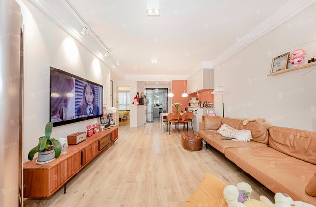 吉利名苑2室1厅76.47㎡450万二手房图片