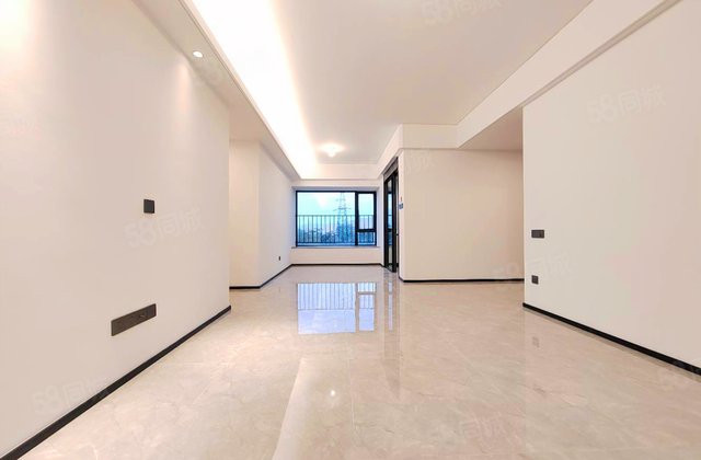 金地招商臻玥府4室2厅106㎡73万二手房图片