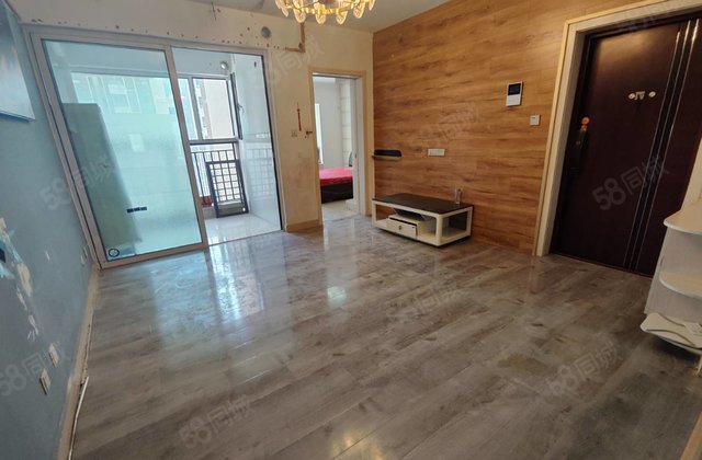 大两室 南北通透 精装修 阿尔卡迪亚五期 带储藏室 随时看房