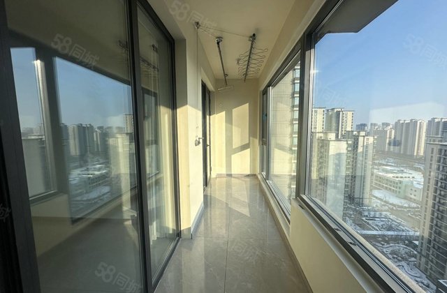 实验双  ，电梯好楼层有车位地下室新房未住