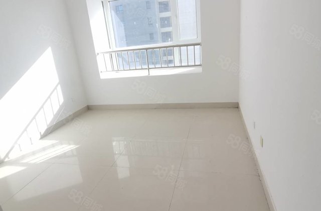 文轩，中医院西邻，羡林苑，新房未住，商品房大两居免大税