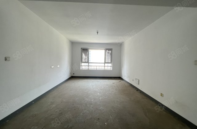 急！三叶草三室两厅两卫！送车储！民生凤凰城10号院新一中