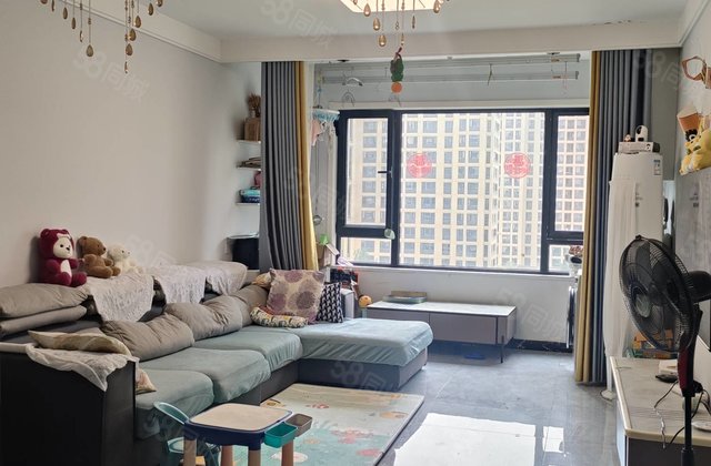 百合新城精装修带车位储藏室免大税中间楼层