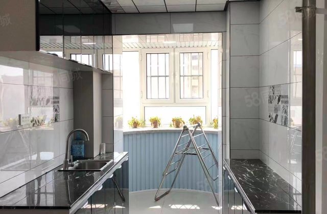 兴城小区2室1厅64.8㎡36万二手房图片