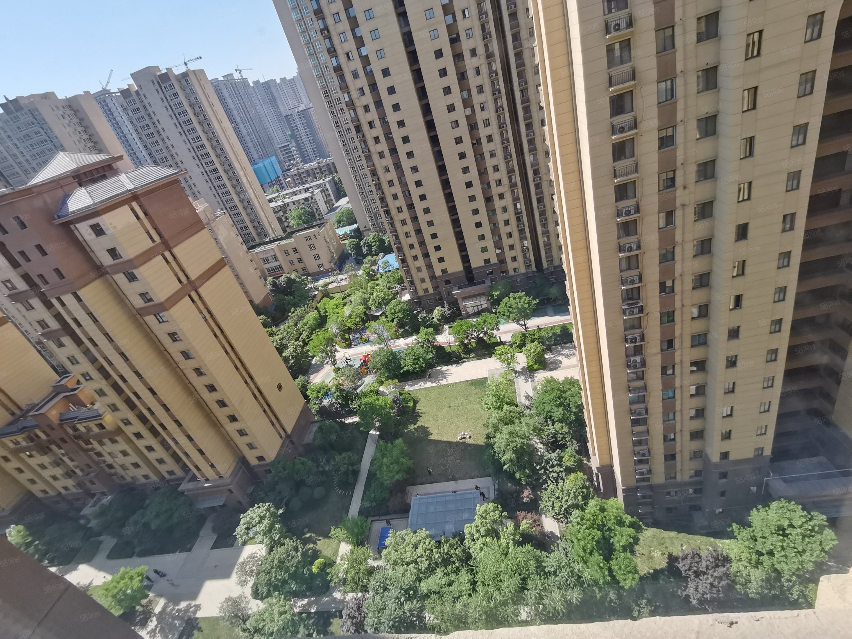 金辉优步花园2室2厅1卫82.27㎡西北154万