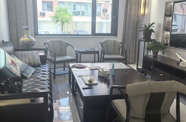 豪华大三房 孝心一楼 东昌湖附近  位置 双卫格局 停车方便