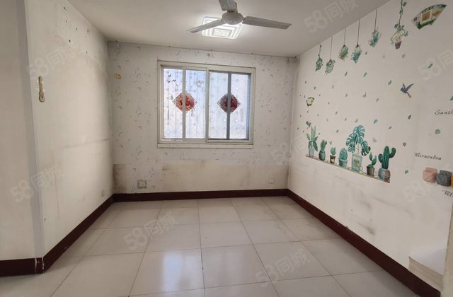 汽车总站，阳光小区，地暖房，南北通透，东昌中学，随时看房！