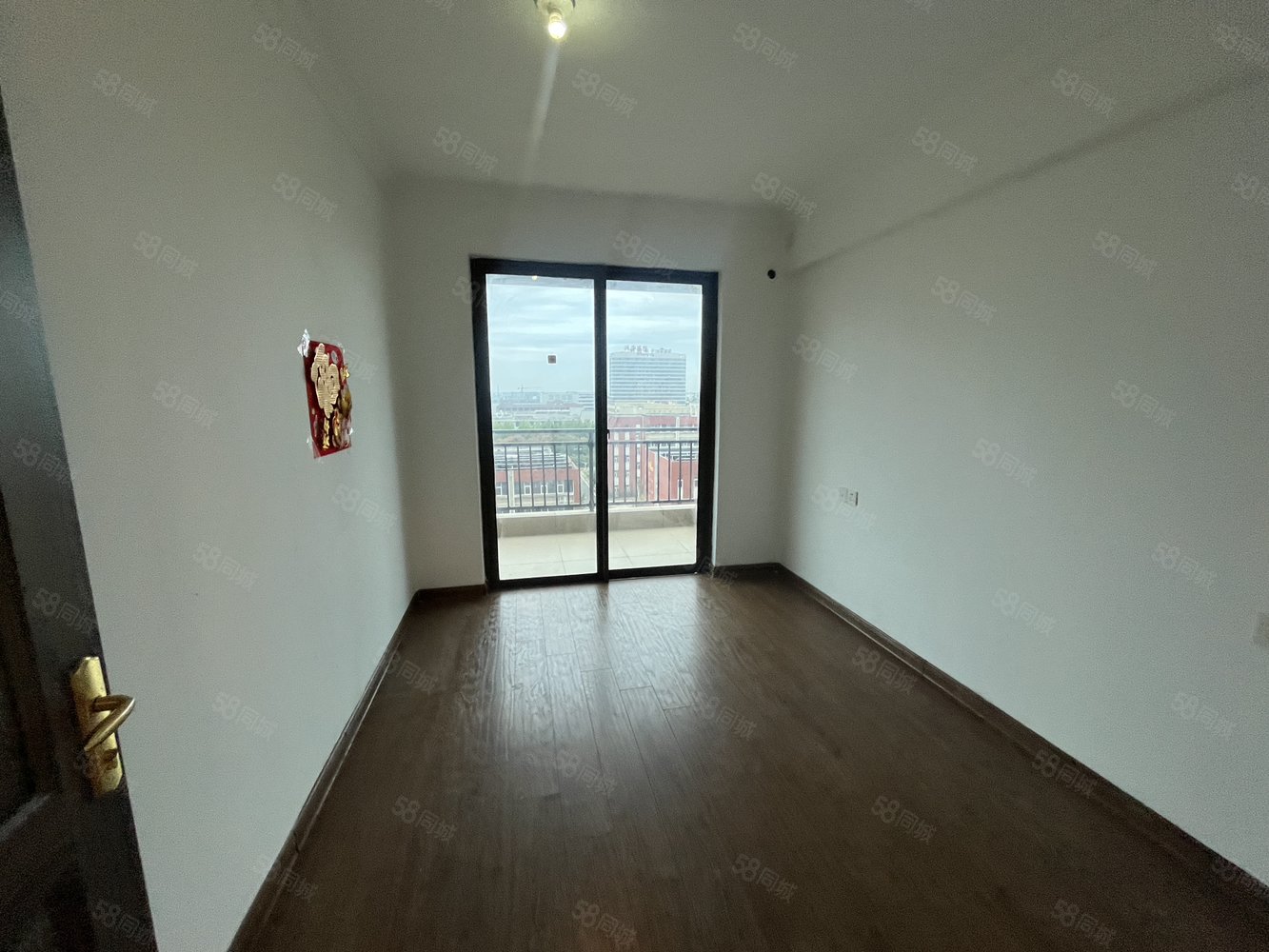 碧桂园时代印象4室2厅2卫141㎡南北93.8万