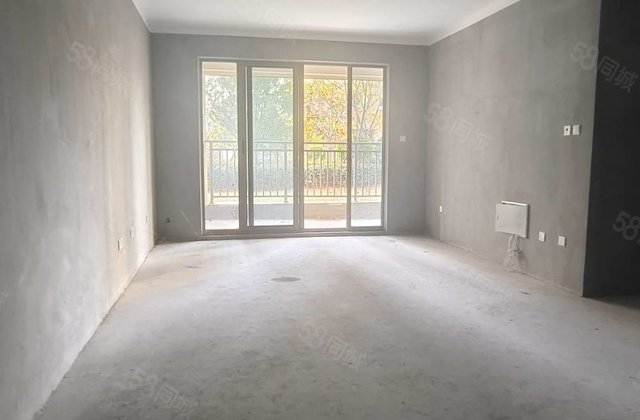 杏坛花园3室2厅123.82㎡60万二手房图片