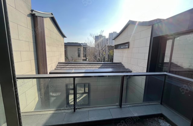 绿地海湾旭海苑(别墅)4室2厅279㎡145万二手房图片