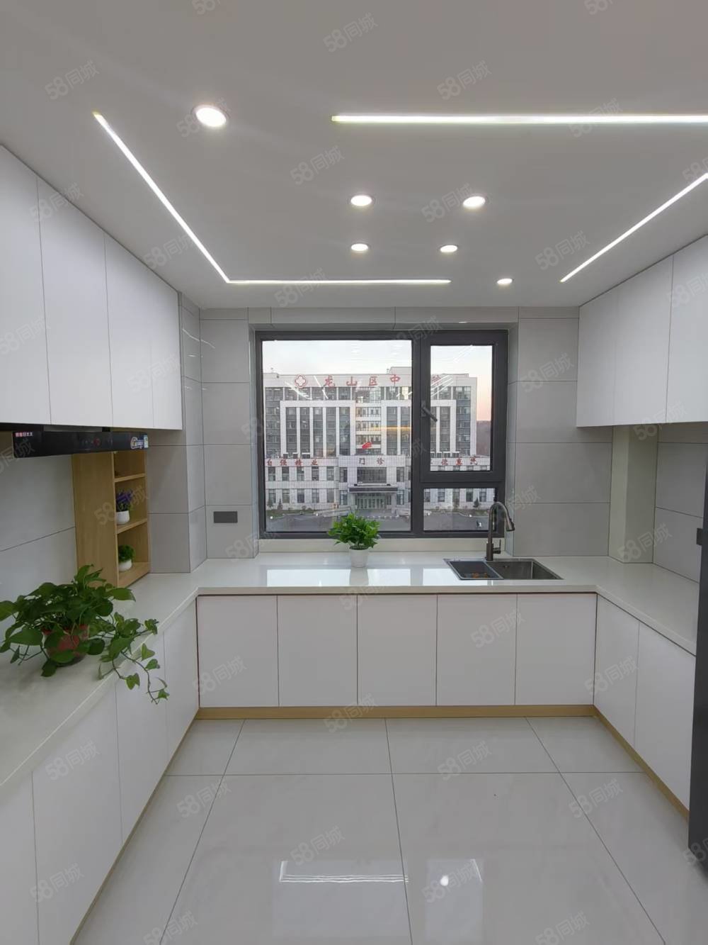 镇东花园2室1厅1卫77㎡南北30.8万