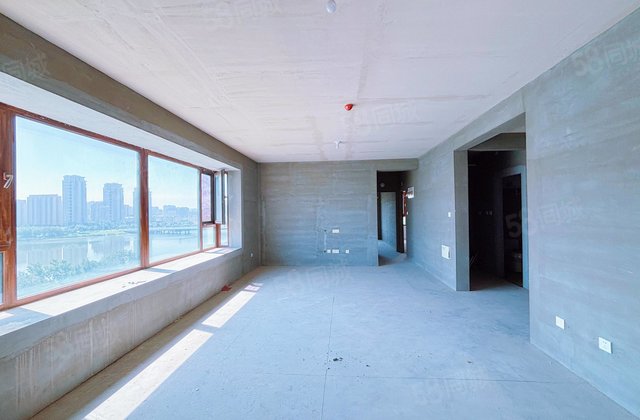 徒骇河附近昌润莲城瑞和园观景房新房未住东边户有车位有储