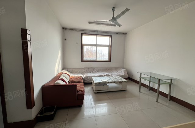 月亮湾，颐馨园 新出一套中层边户，带大露台 阳光