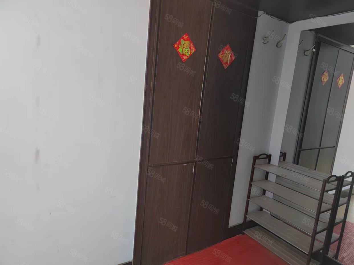 珠江东区2室1厅1卫61.97㎡南北14万