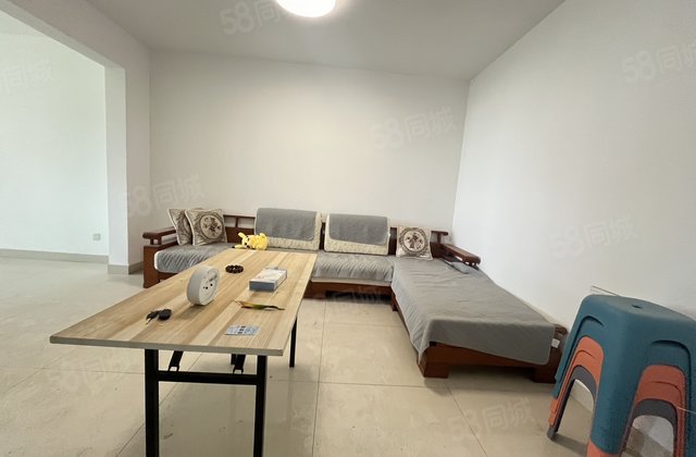 急售颐馨园二期  电梯洋房 好楼层 出门实验 单价低