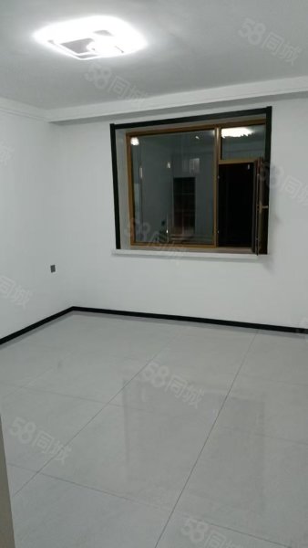 怡安小区2室1厅1卫60㎡南北24.8万