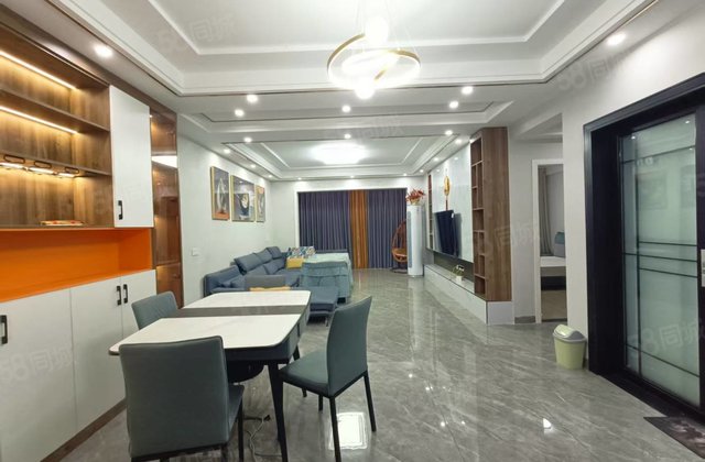 鸿鹄城4室2厅142㎡86万二手房图片