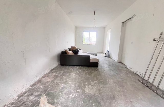 广华支路21号院11室3厅207㎡48.8万二手房图片