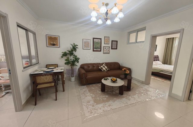 裕昌水岸新城 南北通透 精装修 商品住宅 楼层好 刚需小三居