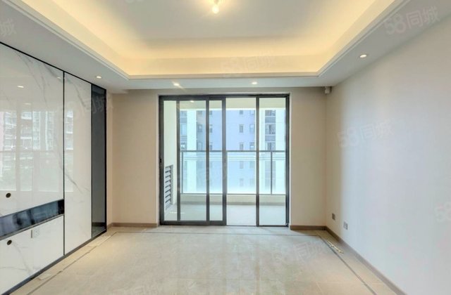 蓝光爱普雍锦府3室2厅113.84㎡145万二手房图片