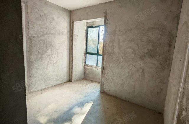 香槟庄园3室2厅90.43㎡45万二手房图片