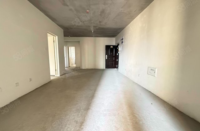 澳泽幸福里3室2厅128㎡84.9万二手房图片