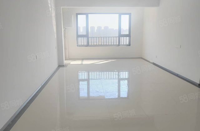 急售碧桂园星汇 现房 三室两厅 精装修 带储藏室 可按揭