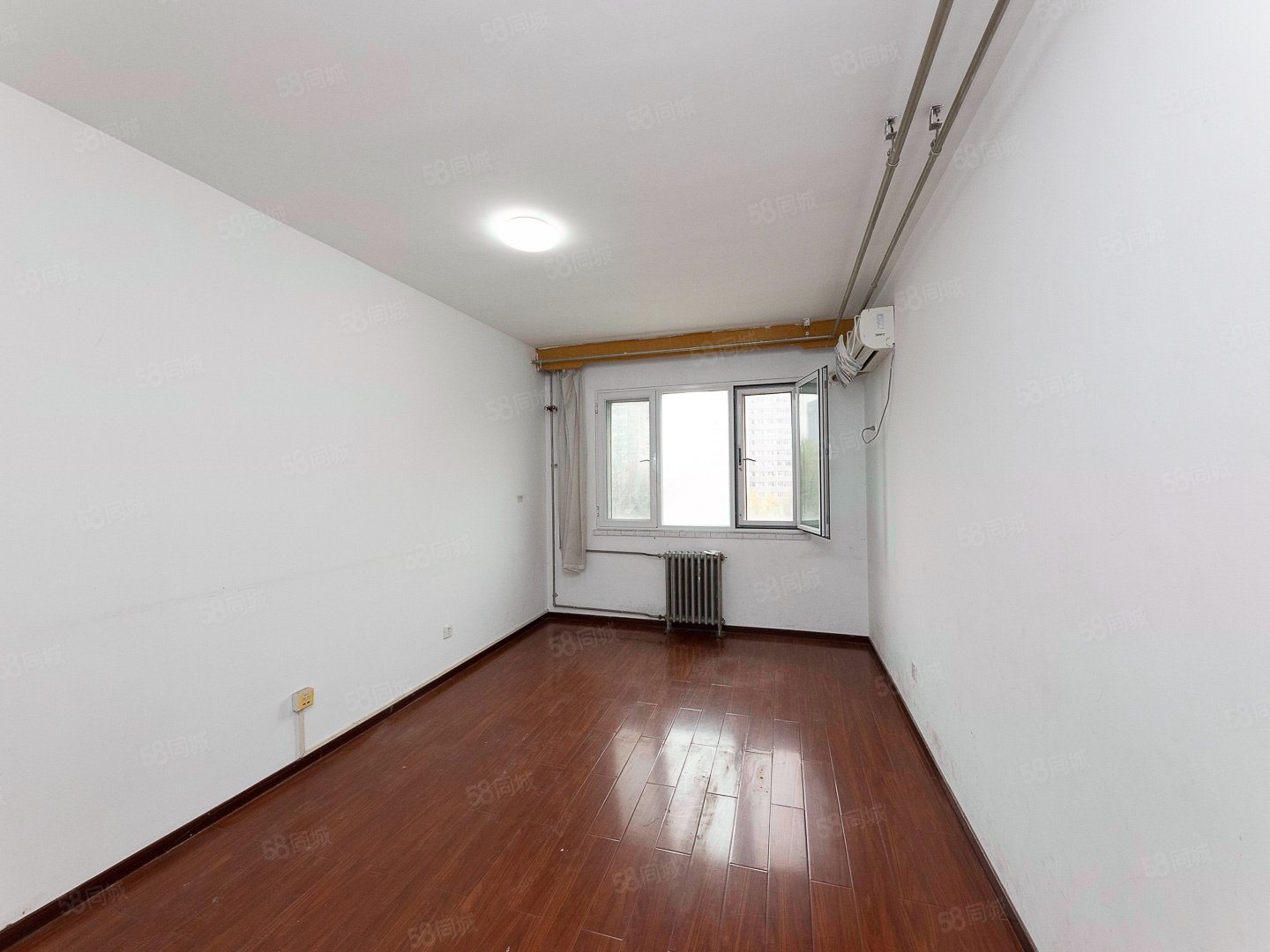 中興家園3室2廳2衛(wèi)172㎡東南1099萬