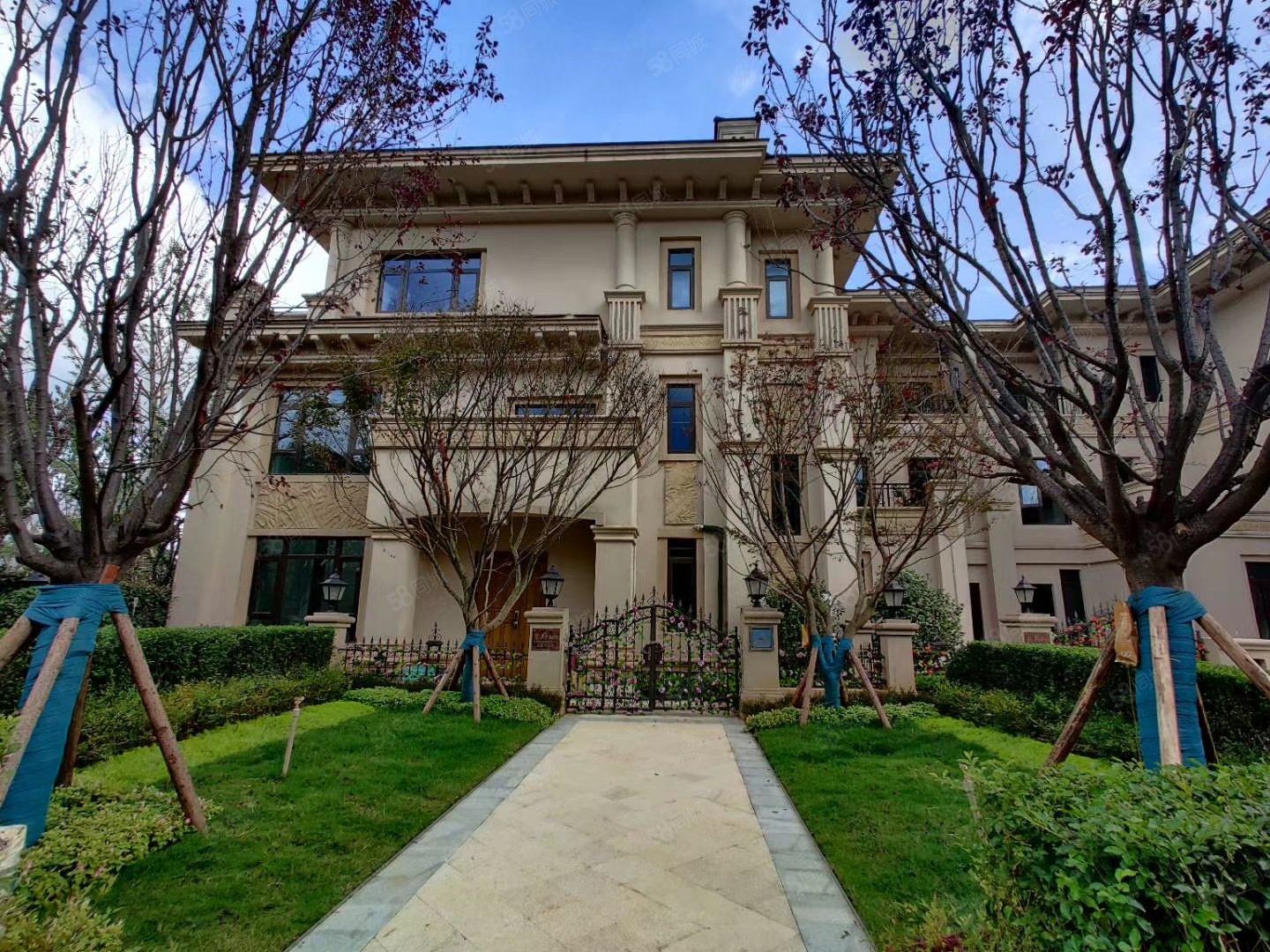 合院 送120平大花园 使用面积400 送车库,恒大半山御景(别墅)-贵阳58