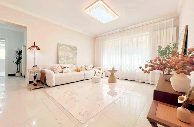 军安商住3室2厅143㎡145万二手房图片