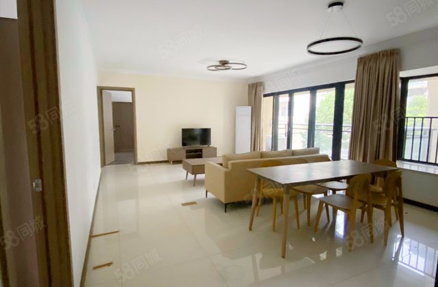 华发四季4室2厅137㎡131.2万二手房图片