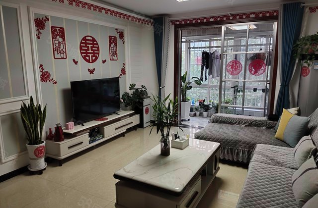 翠屏湾二期3室1厅111.13㎡142万二手房图片