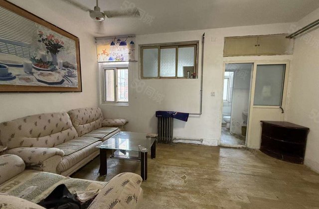 单价5500，买东昌湖边单位家属院